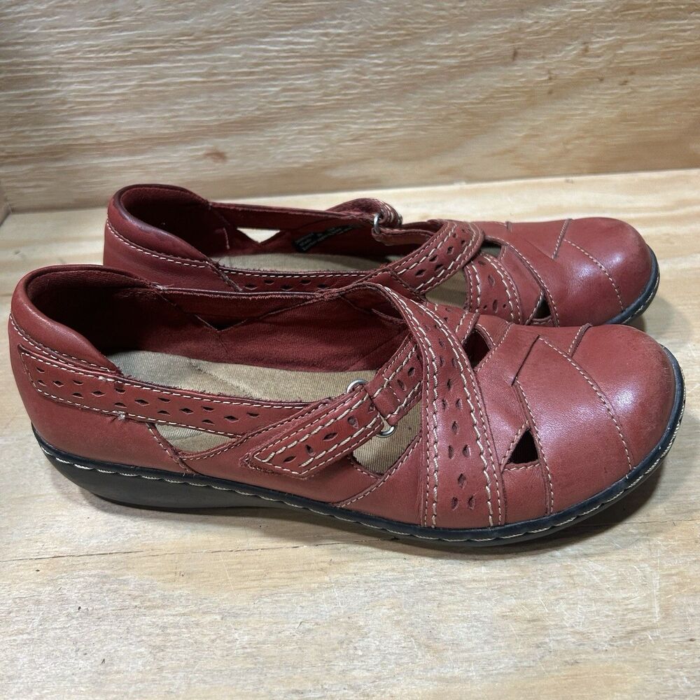 Clarks 7M Woman Bendables Leather Slip-On Loafers Shoes Comfort Mary Janes
